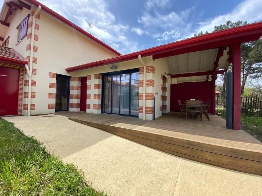 Maison Typee Arcachonnaise Avec Piscine Commune La Teste-de-Buch Exterior photo